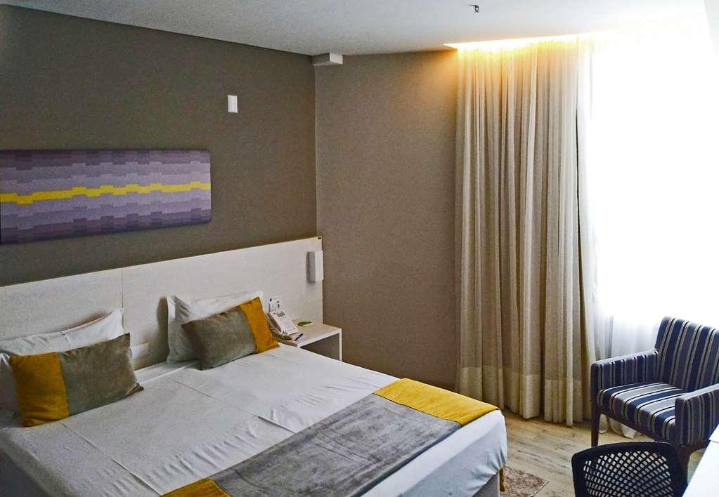 Comfort Hotel & Suites Rondonópolis Rom bilde